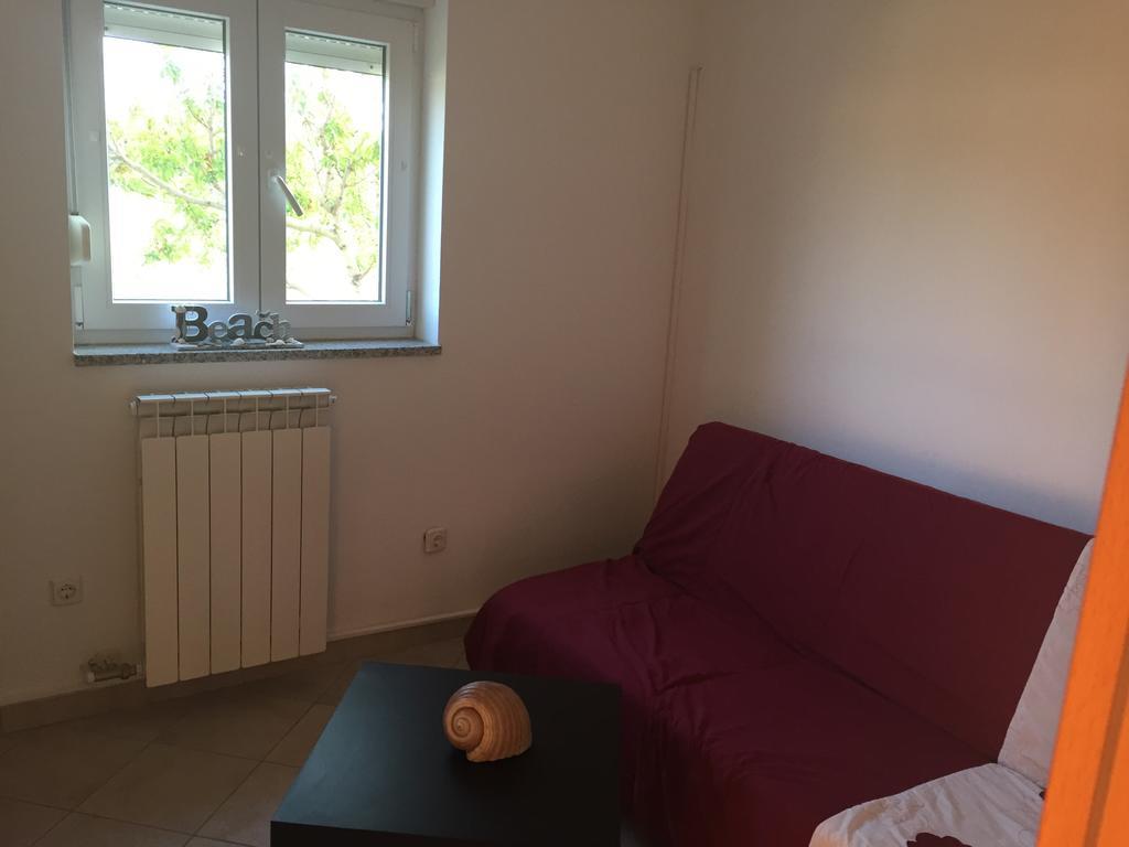 Sunny Rock Volme Apartments Баньоле Екстериор снимка