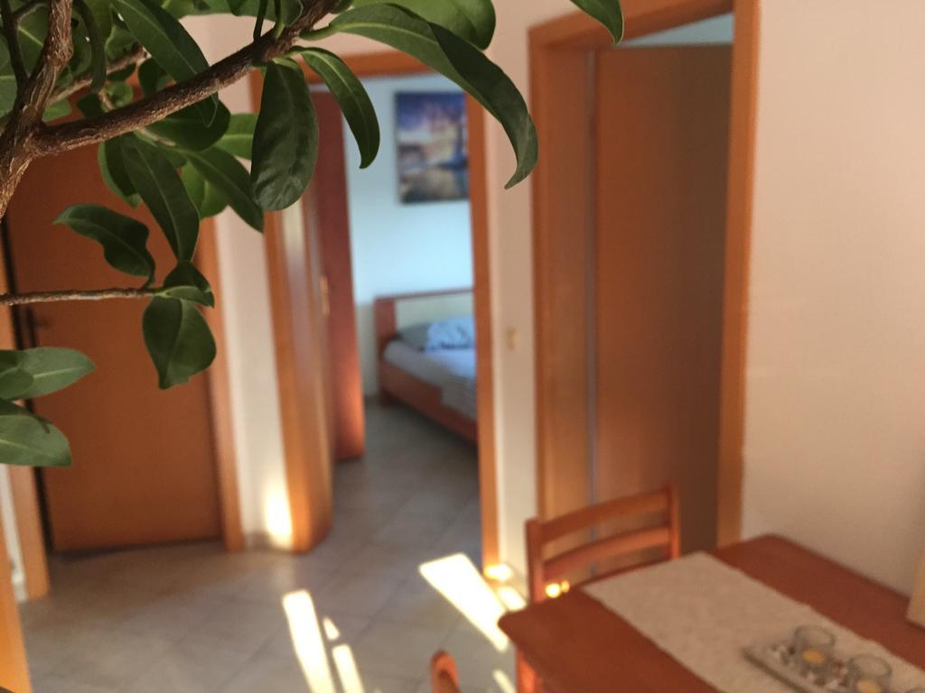 Sunny Rock Volme Apartments Баньоле Екстериор снимка
